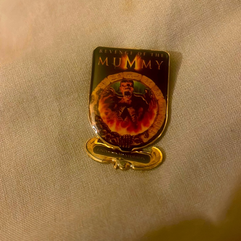 Revenge of the Mummy Pin